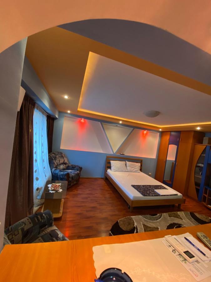 Elixir Studio Bukarest Kültér fotó